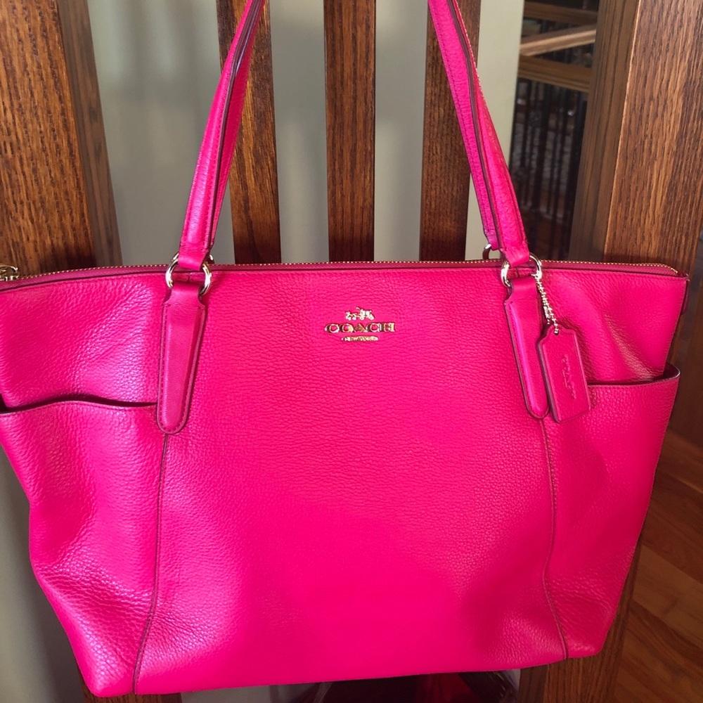 💝Coach Hot Pink Large Satchel